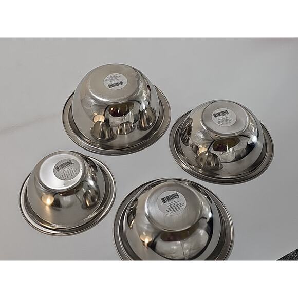 Set of 4 Stainless Steel Mixing Bowls • Assorted Sizes • 5¼", 6⅜" (2), 7" [18] - Picture 7 of 9